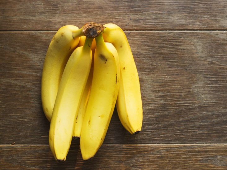 هل يسبب الموز زيادة الوزن أو فقدانه