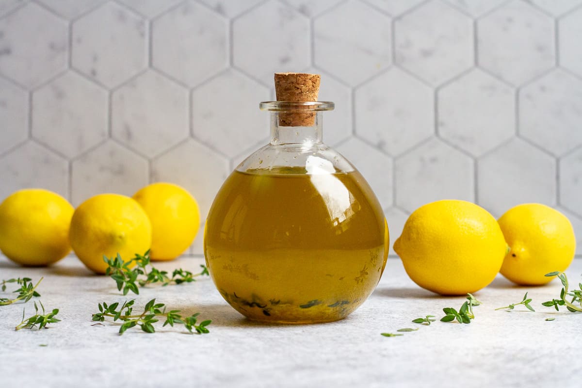 المعهد الذهبي|فوائد زيت الزيتون والليمون و طريقة تحضيره واستخدامهفوائد زيت الزيتون والليمون