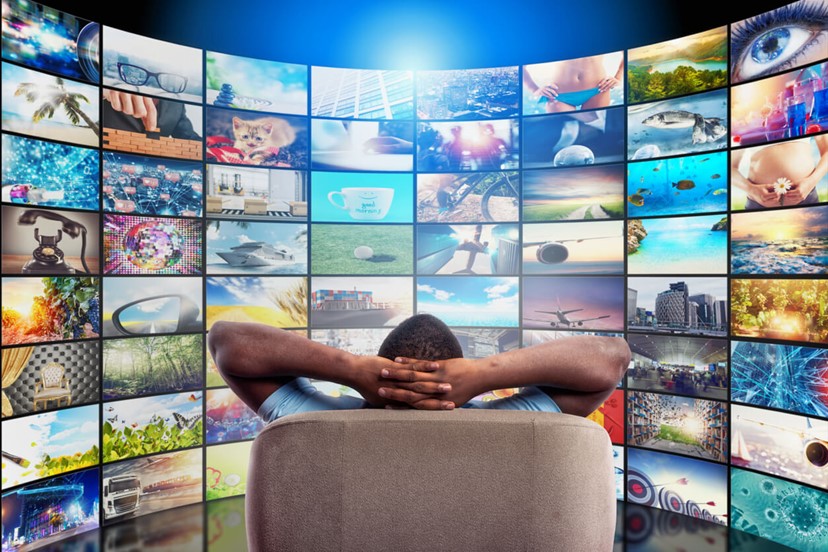مستقبل التلفزيون: تحولات المشاهدة وتحديات الصناعة