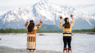 المعهد الذهبي | الهنود الحمر وسكان ألاسكا الأصليون